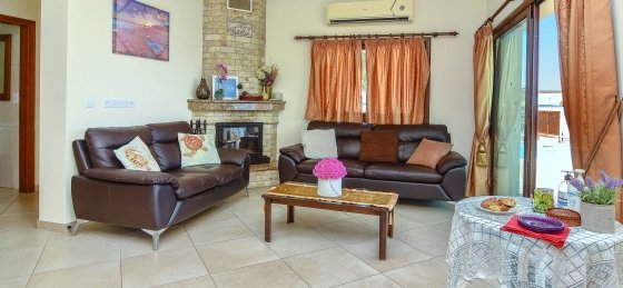 n75_6442_tn.jpg Holiday villas in Cyprus