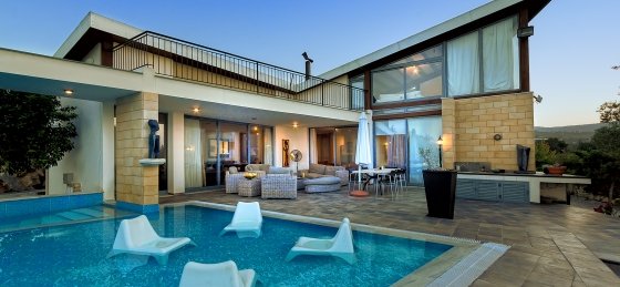 out4_s.jpg Villa in Cyprus to rent