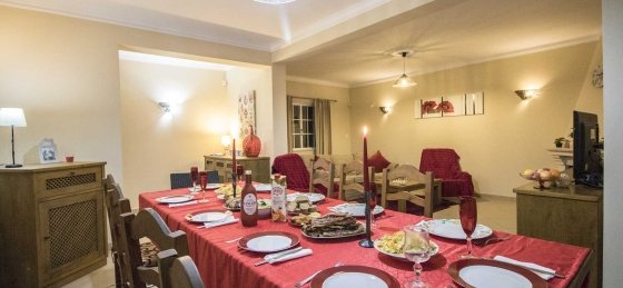 panoramica_-_sala6.jpg Villa holidays in Almancil