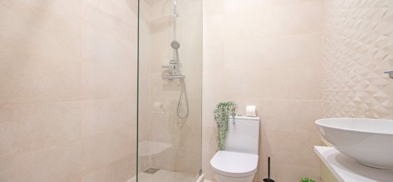 quarto_2.2_r_c_wc.jpg Villa rentals in Portugal