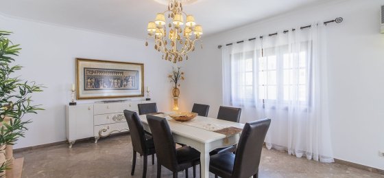 sala2.jpg Book a villa in Portugal