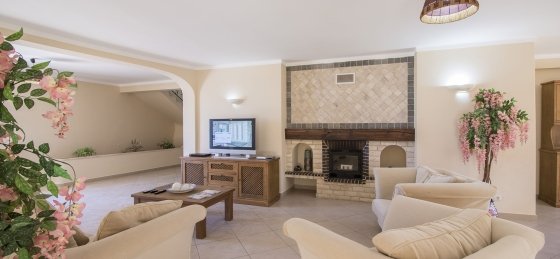 Book a villa holiday in Portugal