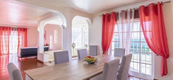 sala4.jpg Villa rentals in Portugal