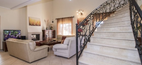 sala5.jpg Villa rentals in Algarve