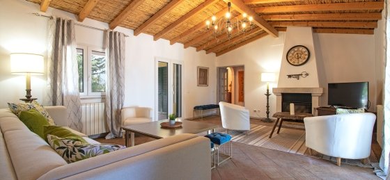 sala_1.1.jpg Villa holidays in Vilamoura