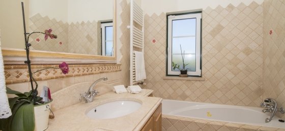 wc2.jpg Holiday villas in Vilamoura