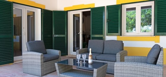 zona_estar_ext.jpg Villas in Portugal