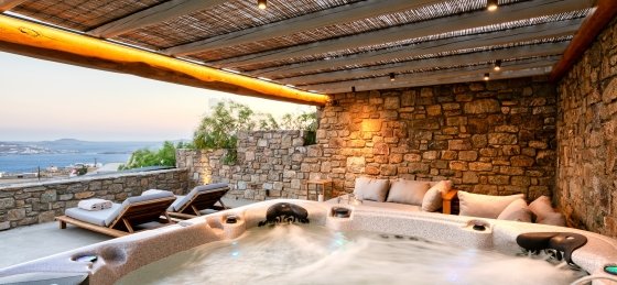 Villa rentals in Greece