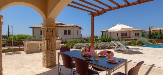 11-aj08.jpg Villa holidays in Aphrodite Hills Resort