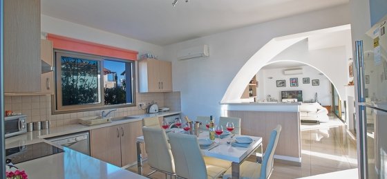 11.jpg Book a villa in Cyprus