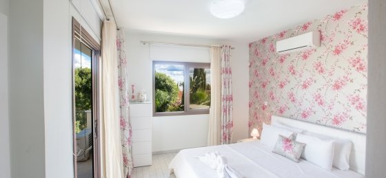 13.jpg Villa holidays in Cyprus