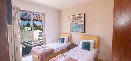 13.jpg Villa holidays in Cyprus