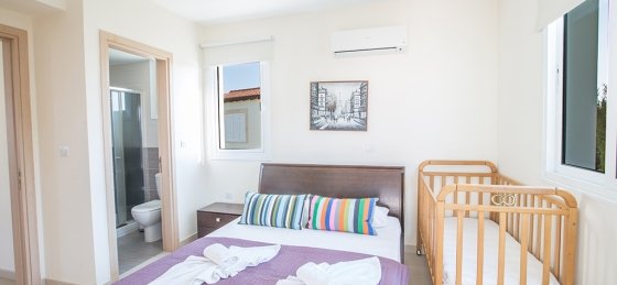 14.jpg Villa rentals in Cyprus