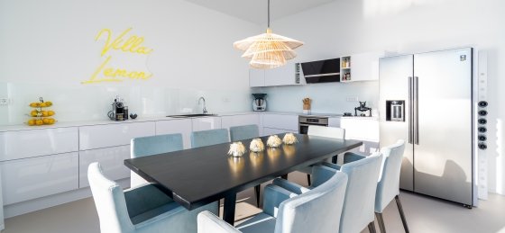 16.jpg Villas in Omis