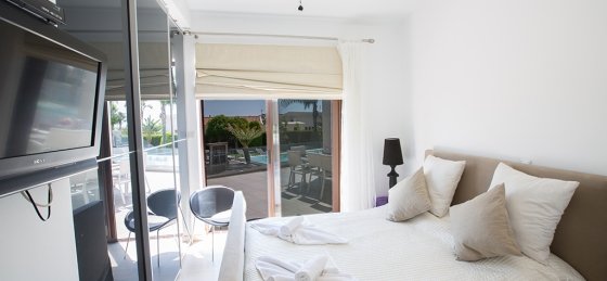 Book a villa in Protaras