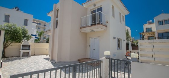 18.jpg Villa in Cyprus to rent