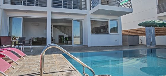 19.jpg Villa holidays in Protaras