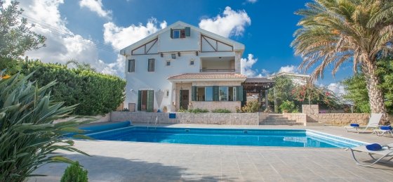 1.jpg Villa rentals in Cyprus