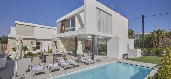 1.jpg Villa in Cyprus to rent