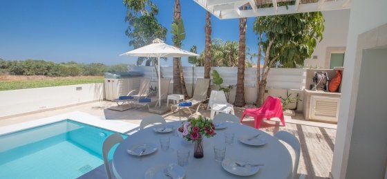 23.jpg Villa holidays in Protaras