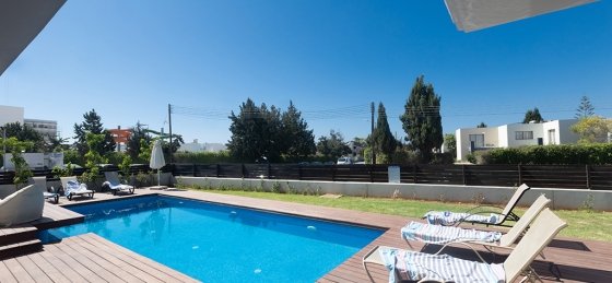 2.jpg Villas in Nissi Beach