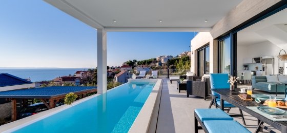 2.jpg Villa in Omis to rent