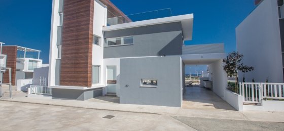 Holiday home in Protaras villa booking