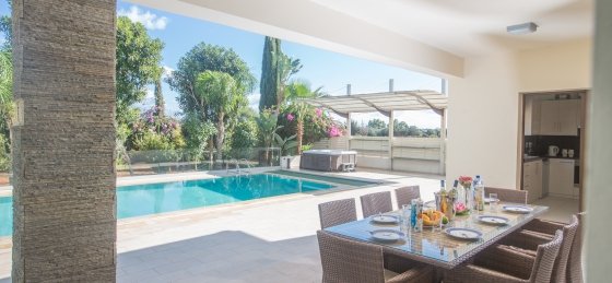 4.jpg Holiday home in Cyprus villa booking