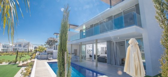 Holiday home in Cyprus villa booking