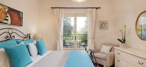 8r7a0209.jpg Villas in Corfu