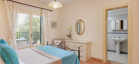 8r7a0218.jpg Villas in Corfu