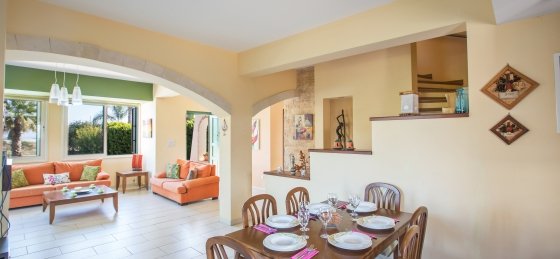 9.jpg Book a villa holiday in Protaras