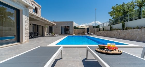 Book a villa holiday in Dalmatia