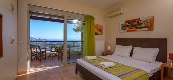 _-3899.jpg Book a villa in Greece