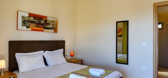 _-4417.jpg Book a villa in Greece