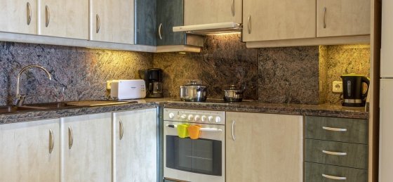 apt._daniela_-_kitchen_2_2400x16002019.jpg Book a villa in Mallorca