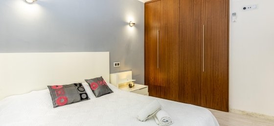 apt._vistamonte_-_bedroom_1-2_2400x1600.jpg Villa in Balearic Islands to rent