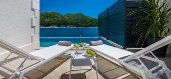 beachfront_villa_ultimata_19.jpg Book a villa holiday in Croatia