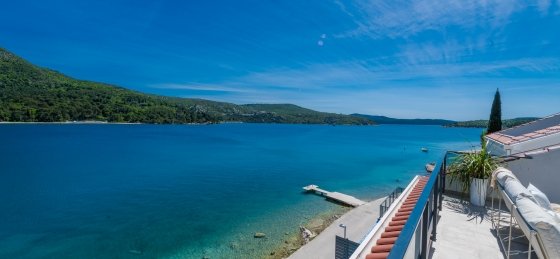 beachfront_villa_ultimata_37.jpg Book a villa holiday in Dubrovnik Region