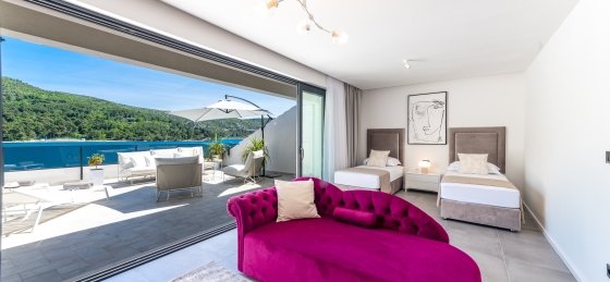 beachfront_villa_ultimata_40.jpg Book a villa holiday in Dubrovnik Region