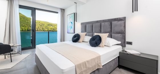 beachfront_villa_ultimata_44.jpg Villa rentals in Croatia