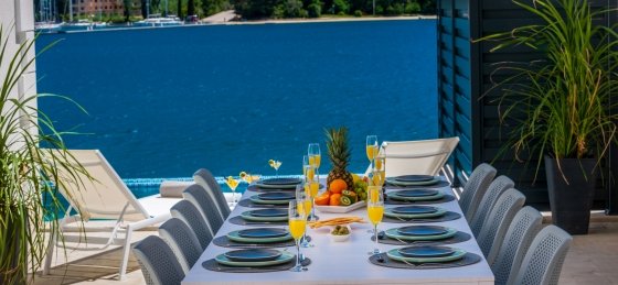 beachfront_villa_ultimata_54.jpg Holiday villas in Croatia