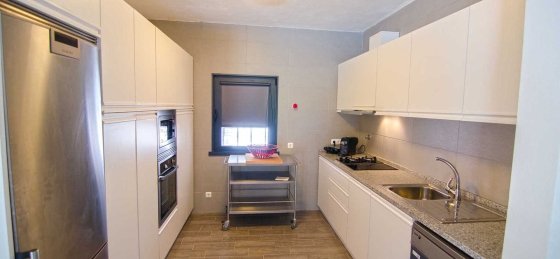 cozinha_moderna_e_funcional_-_modern_and_functional_kitchen.jpg Holiday home in Vilamoura villa booking