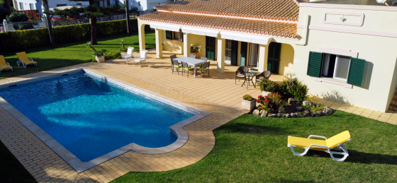 dji_0540_edit.png Villa in Portugal to rent