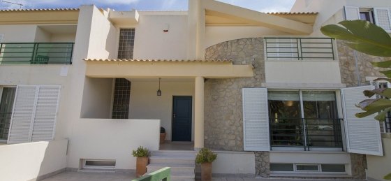 entrada.jpg Book a villa holiday in Portugal