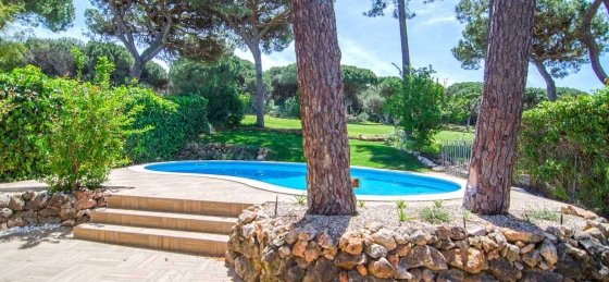 existe_sempre_uma_area_de_sombra_para_se_refrescar_-_there_s_always_a_shaded_area_to_cool_down.jpg Holiday villas in Algarve