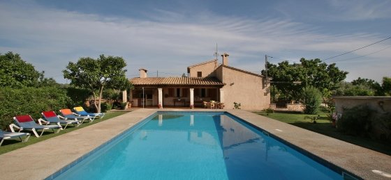 fontxica_-_swimming_pool_8_2400x1600ns17.jpg Villa in Spain to rent