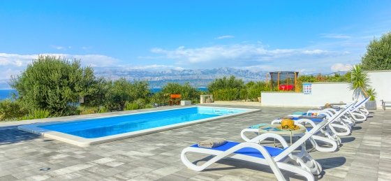 foto-9.jpg Book a villa in Brac