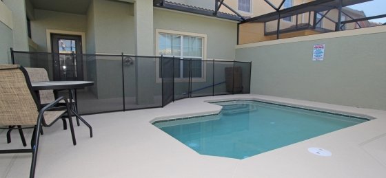 Villas in Paradise Palms Resort