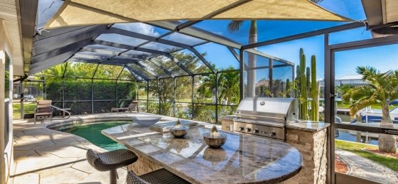 image_156999430.jpeg Book a villa in Charlotte Harbor